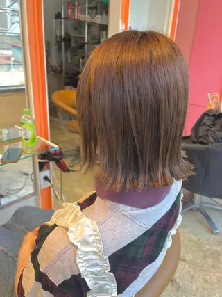 ミディアム うしだ かおるのヘアスタイル