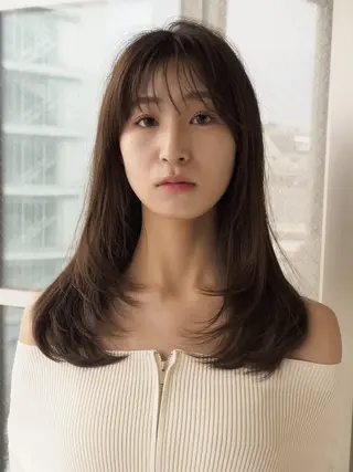 ミディアム メンズ/レディース 下村 伯のヘアスタイル