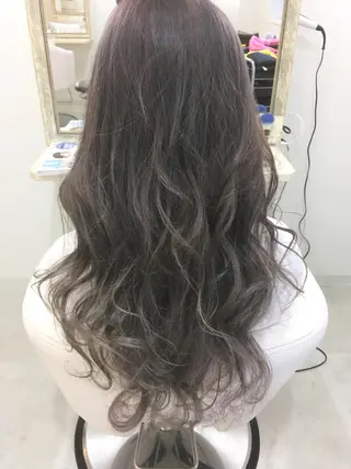 セミロング ロング カラー 髪質改善 中川　翔のヘアスタイル