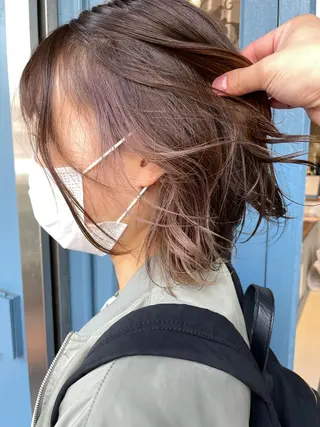 ミディアム ブリーチ毛矯正.髪質 改善.髪にドラマをのヘアスタイル