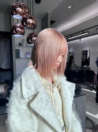 ミディアム カラー ケアブリーチ/エフェ クトブリーチ/天神のヘアスタイル