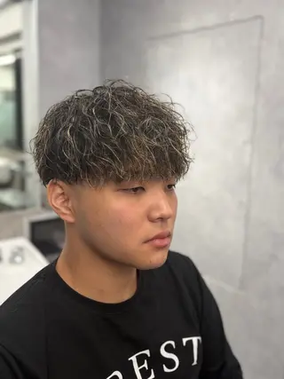 ショート パーマ メンズ パーマ特化 スタイリスト石田のヘアスタイル