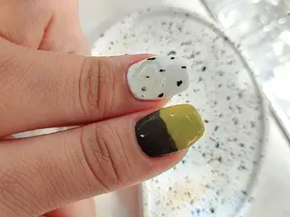 ネイル RUNWAY 　　の眉毛・アイブロウイメージ