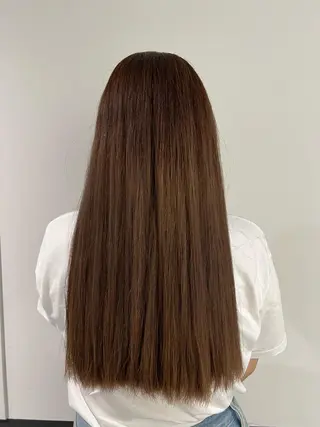 カラー 長谷 朋美のヘアスタイル