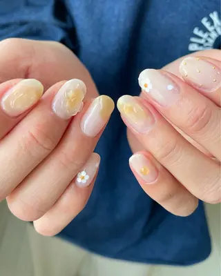 ネイル 弘岡 有紀のネイルデザイン