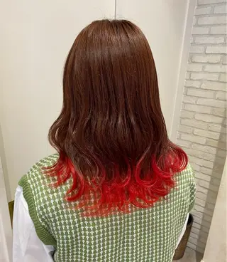 セミロング 横浜/デザインカラー 個性派ヘアメ/まこのヘアスタイル