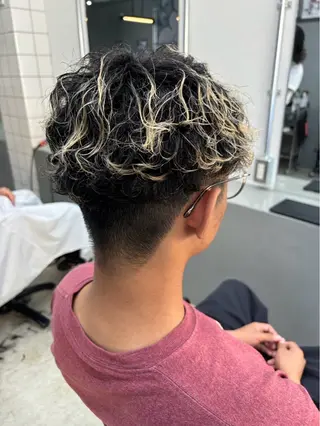 ショート カラー メンズ メンズ専門サロン wokeのヘアスタイル