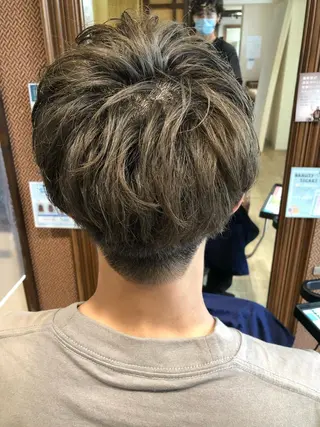 ショート カラー メンズ パーマ/ハイトーン スパイキー/神田正紀のヘアスタイル