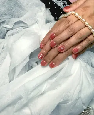 ネイル pink ladyサロン所属・べ にのネイルデザイン