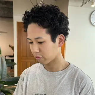 ショート パーマ 大人メンズヘア メンズパーマSHUNのヘアスタイル