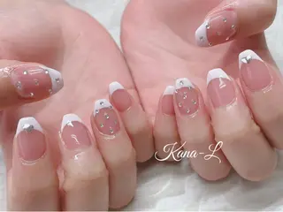 ネイル 芦辺 香奈のネイルデザイン