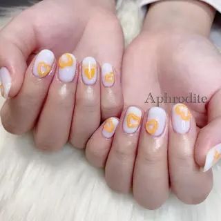 ネイル Aphrodite パラジェル認定サロンのネイルデザイン