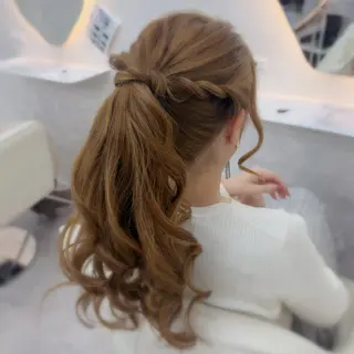 ロング ヘアアレンジ ブリーチ 💕カット 💕みゆう💕大宮のヘアスタイル