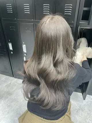ロング カラー ヘアアレンジ 口コミ高評価✨ 安達ももかのマツエク・マツパデザイン