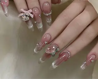 ネイル D-BEAUTY Nailsalonのネイルデザイン