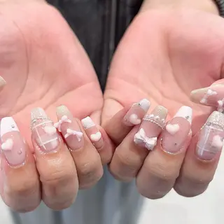 ネイル honoka ガーリーネイル໒꒱のネイルデザイン