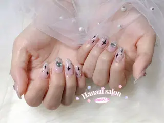 ミディアム Hanaai Salon新大久保店のネイルデザイン