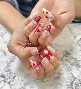 ネイル 石野 広佳のネイルデザイン