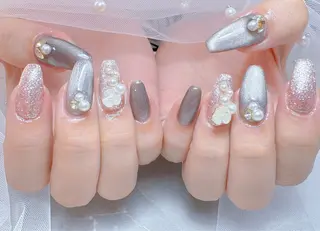 ネイル マジックミラー所属・マジック ミラーのネイルデザイン