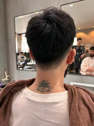 ショート パーマ メンズ 中目黒メンズ刈り上げ Harunaのヘアスタイル