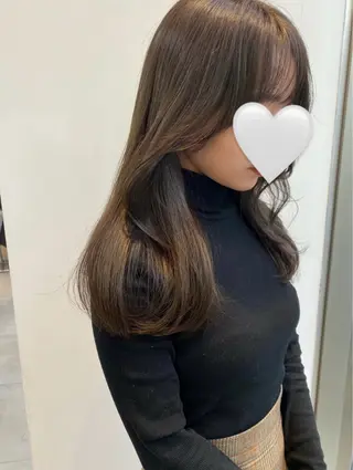 ロング カラー nok所属・レイヤー/ベージュ/ どますず🌺のヘアスタイル