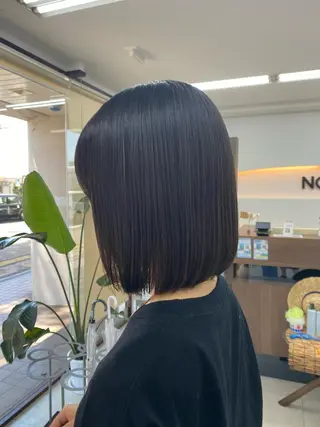 ミディアム 月野涼風 /レイヤーカットのヘアスタイル