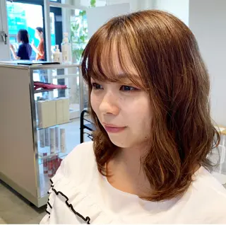 ミディアム CRACE「店長」 アヤカのヘアスタイル