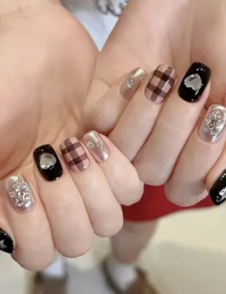 ネイル パラジェル＆フィルイン取り扱いサロンSol Nail所属・Sol Nail ミネのネイルデザイン