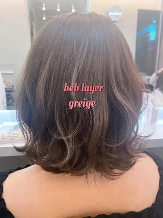 ミディアム カラー 岡野 静華のヘアスタイル