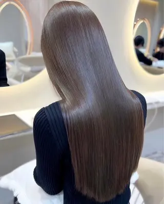 yuto 金山/透明感カラーのヘアスタイル