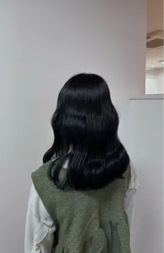 セミロング BUBBLES久米川店【バブルス】所属・airi 🪽のヘアスタイル