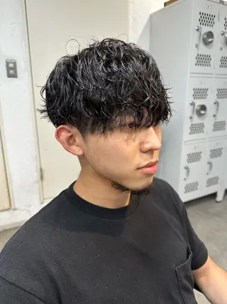 パーマ メンズ fifth men's原宿所属・fifth/原宿/ シャドウパーマ/カズのヘアスタイル