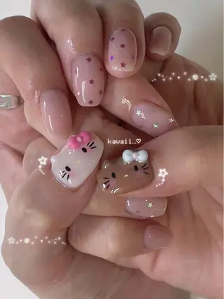 ネイル MINAMI໒꒱ Y2K、韓国ガーリーのネイルデザイン