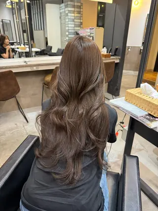 ロング カラー 韓国ヘア🇰🇷 YUKINAのヘアスタイル