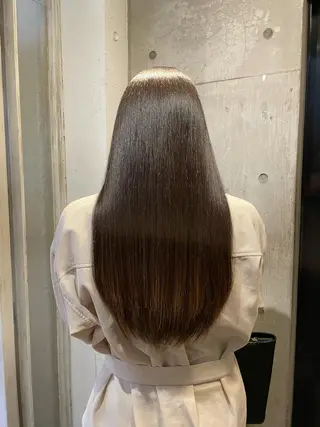 ロング nicoTOKYO 原宿所属・センターパート /メンズ/海野颯生のヘアスタイル