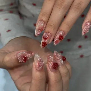 ネイル Sarina ⋆⭒˚ mavieのネイルデザイン