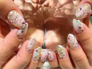 ネイル YUN 💅のネイルデザイン