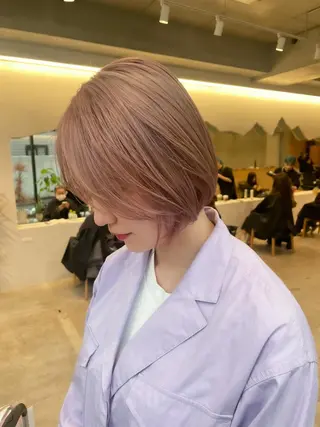 ショート カラー ヘアアレンジ ミニボブ/ブリーチ 🌈MISATOのヘアスタイル