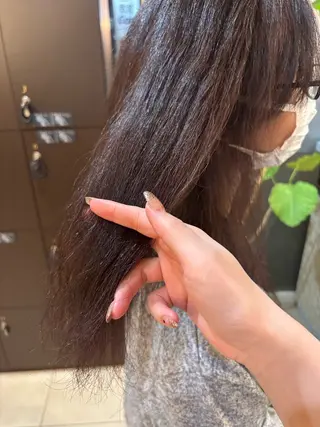カラー 酒井 千遙のヘアスタイル