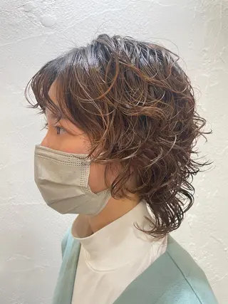 ミディアム パーマ Hair Muse'e所属・永富 那於のヘアスタイル