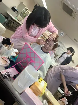 アイブロウ 苅谷 愛のエステ・リラクイメージ