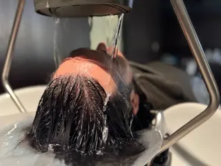 カラコレ難波店 HIROのヘアスタイル