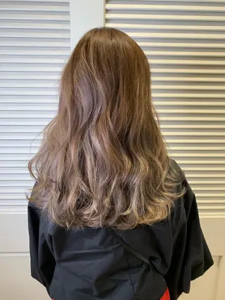 セミロング 渋谷ハイトーン/ デザインカラー阿部のヘアスタイル