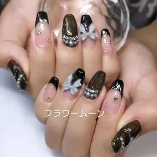 ネイル フラワー ムーンのネイルデザイン