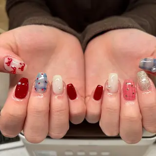 ネイル 徳山 里美のネイルデザイン