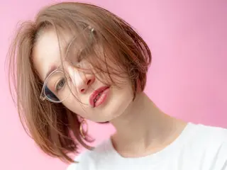 ミディアム カラー 🉐レイヤー/塩見 弘樹🉐渋谷のヘアスタイル