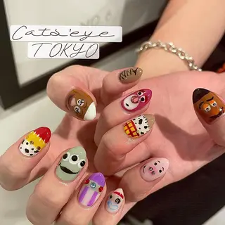 ネイル Cat's eye TOKYO 新宿店のネイルデザイン