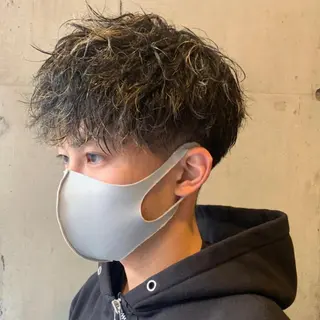 カラー パーマ メンズ 酸性ストレート・ メンズ  三原 楊子のヘアスタイル