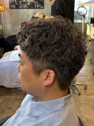 パーマ メンズ 神戸 蒼司のヘアスタイル