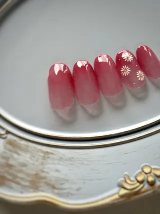 ネイル FIORITURA Maikoのネイルデザイン